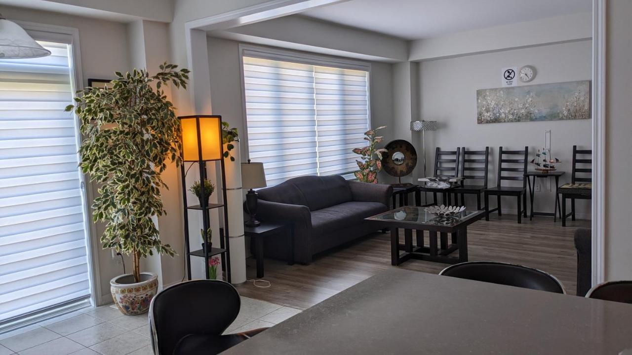 The Warm Welcome Suite Thorold Eksteriør billede