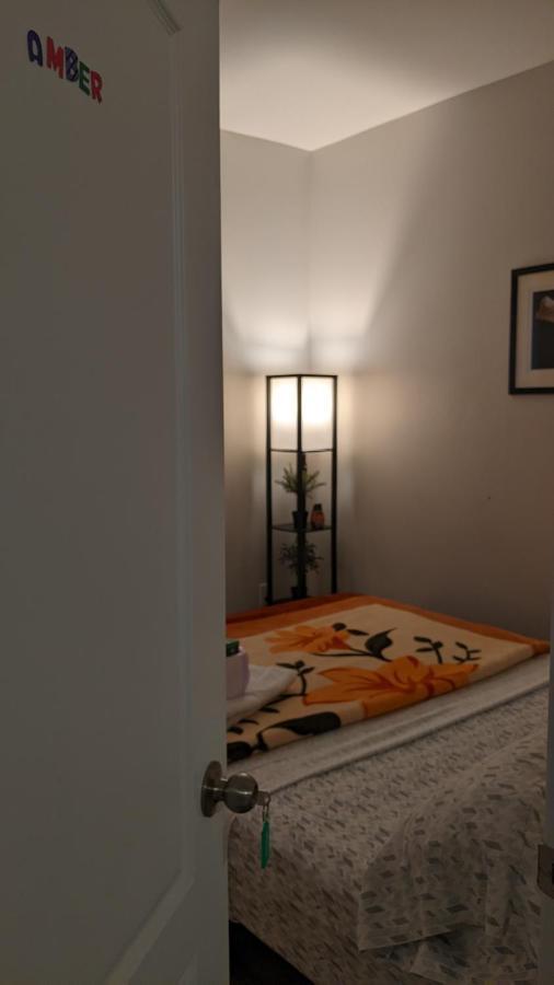 The Warm Welcome Suite Thorold Eksteriør billede